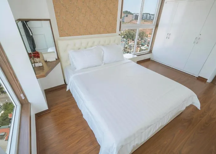 3 Phong Ngu View Bien Apartment Ha Long